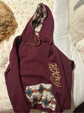 Hooey Women's Maroon Hooded Pullover Sweater with Patterned Pocket
